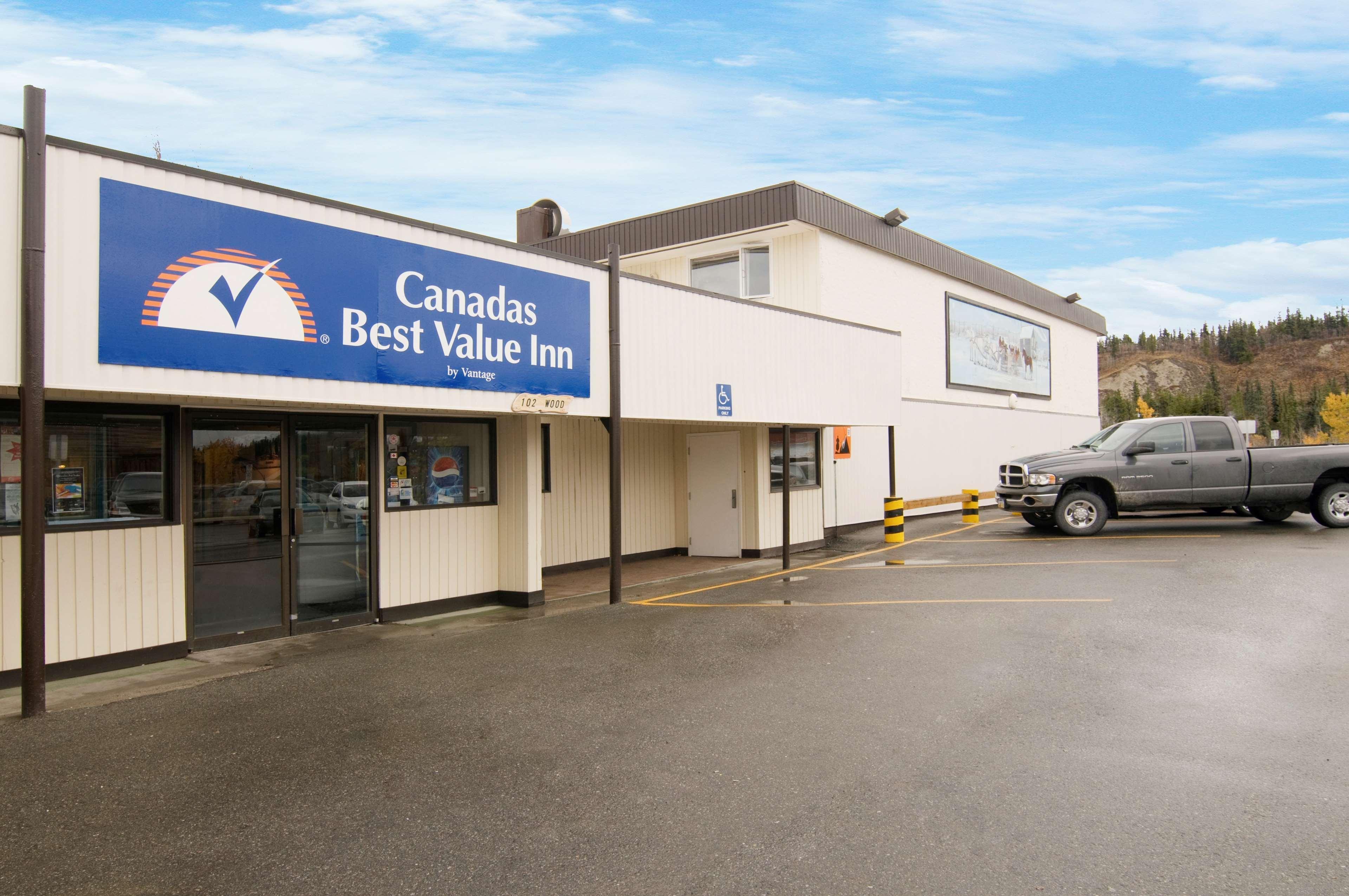 Canadas Best Value Inn- Riverview Hotel Whitehorse Zewnętrze zdjęcie