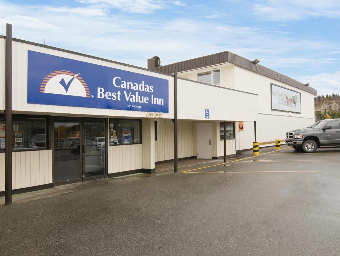 Canadas Best Value Inn- Riverview Hotel Whitehorse Zewnętrze zdjęcie